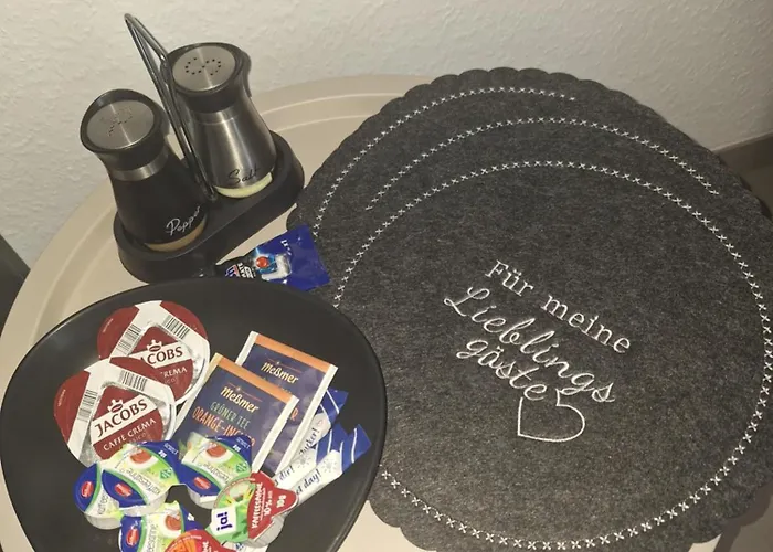 Eva's - Naehe Phantasialand, Therme Euskirchen, Eifel,sehr Gute Bahnanbindung Nach Koeln Appartement *