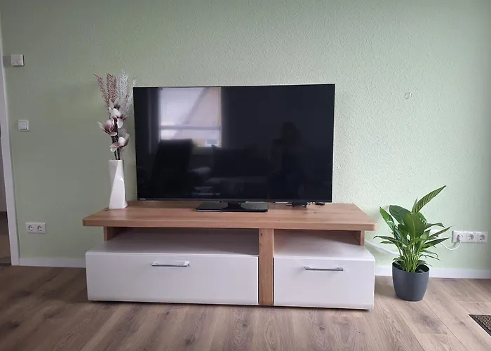 Eva's - Naehe Phantasialand, Therme Euskirchen, Eifel,sehr Gute Bahnanbindung Nach Koeln Weilerswist